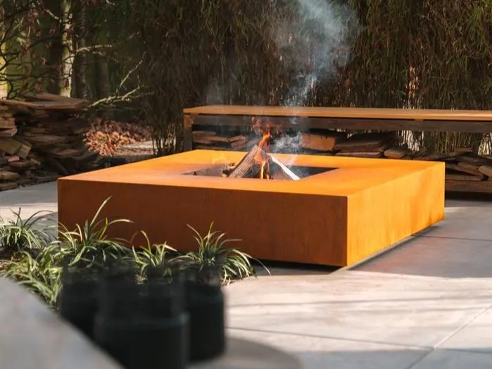 Table de feu en Corten