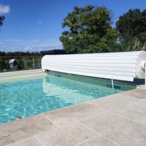 Volet hors-sol pour piscine – Protection fiable et pratique